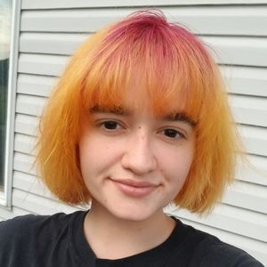 Meet your Posher, Kenzie